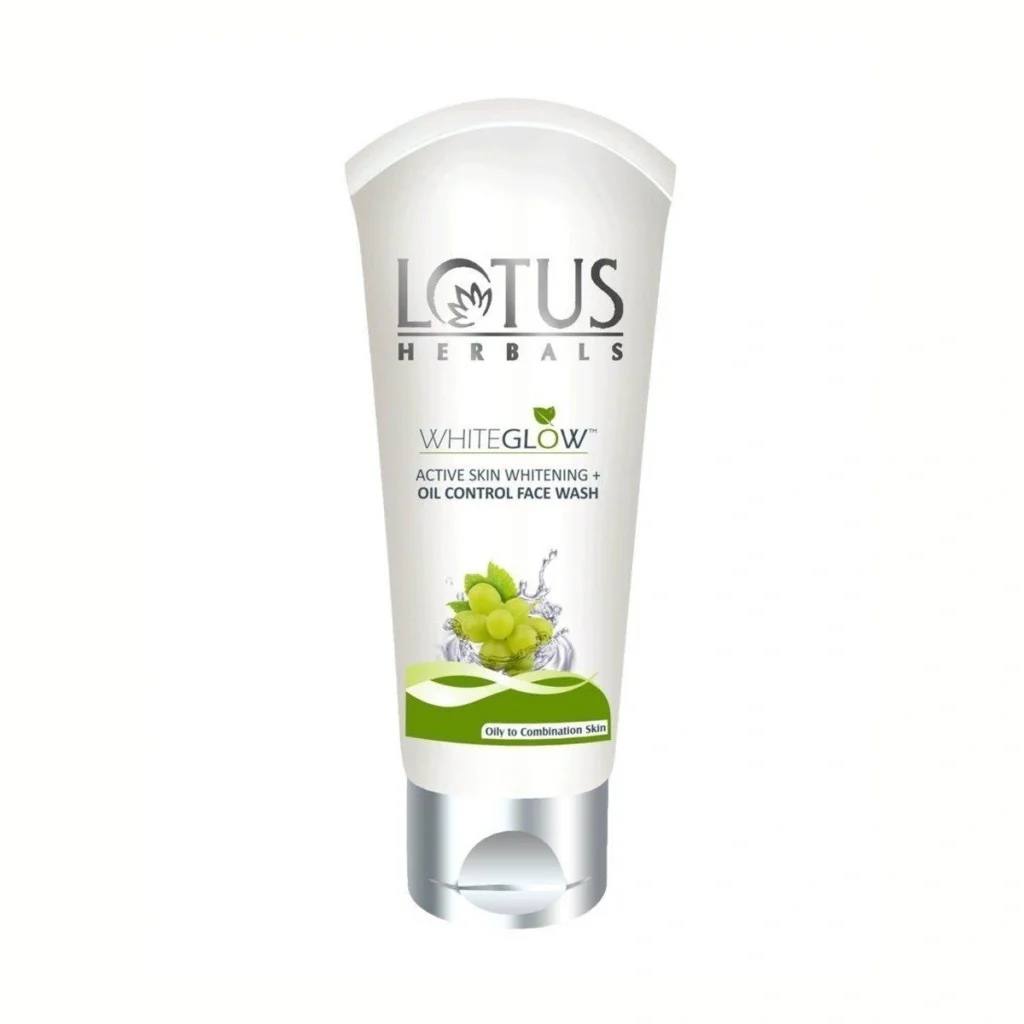 Lotus Herbals Whiteglow 3 in 1 Deep Cleaning Skin Whitening Facial Foam Size: 100gm